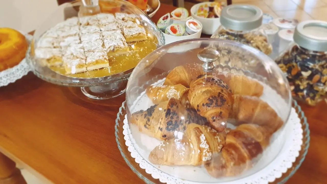 Villa Cavour Comacchio Bed & Breakfast
