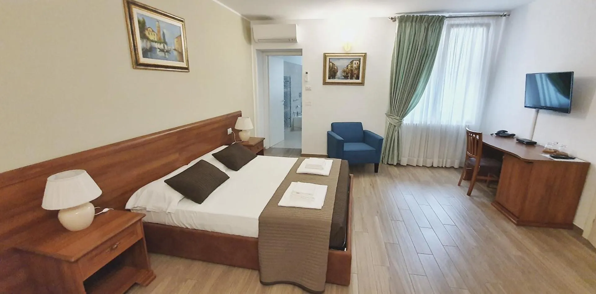 Villa Cavour Comacchio Bed & Breakfast