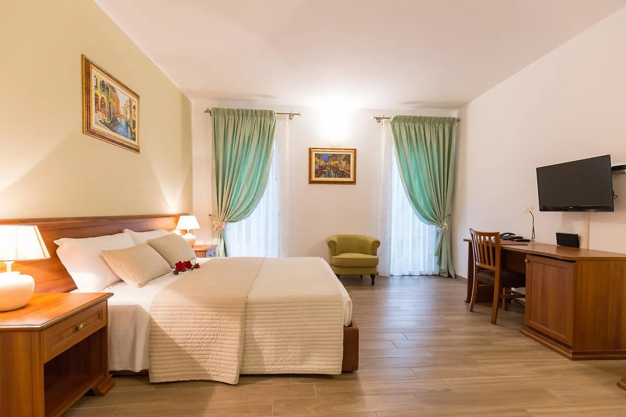 Villa Cavour Comacchio Bed & Breakfast